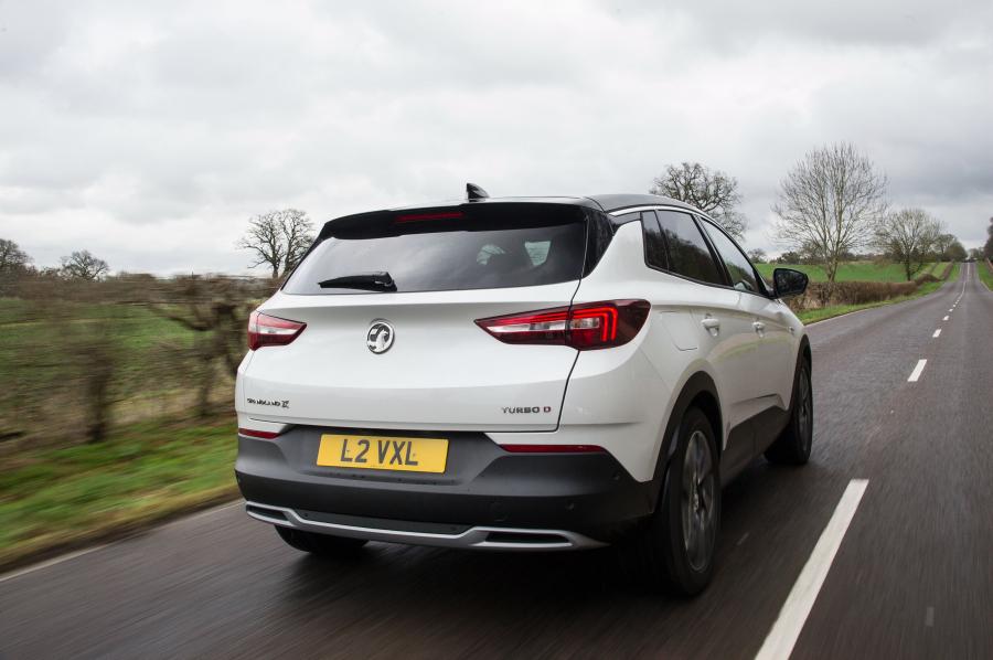  Vauxhall Grandland X Turbo D Ultimate 2018 года  (фото 3 из 16)